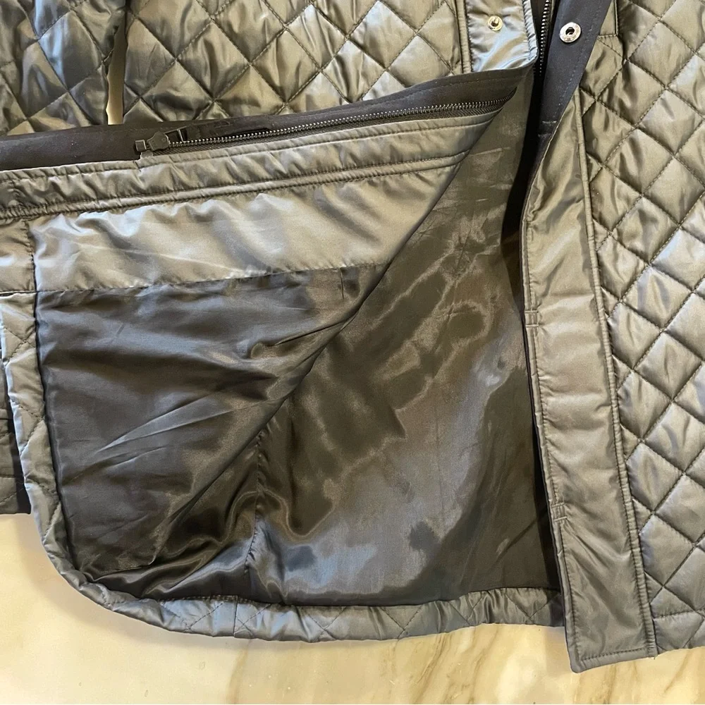 Men’s Lightweight Hooded Quilted Parka Jacket by Cardinal of Canada - Picture 9 of 16